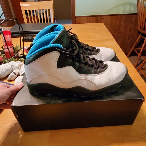 Jordan Retro 10 "Powder Blue" - Picture 4 of 7